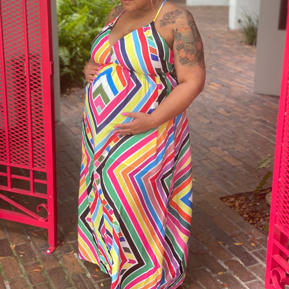 2x bright dress